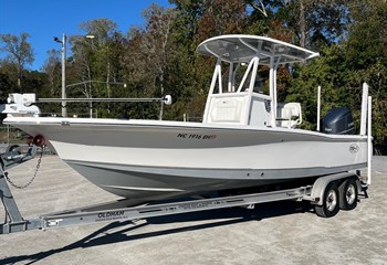 2018 Sea Hunt BX25  Boat